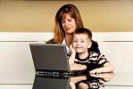 Lavoro: Una Mamma su 5 deve Smettere 0