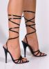 Donne: Le Scarpe meglio Scomode che Basse 1